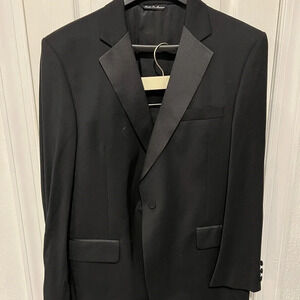 Made in Mexico tuxedo